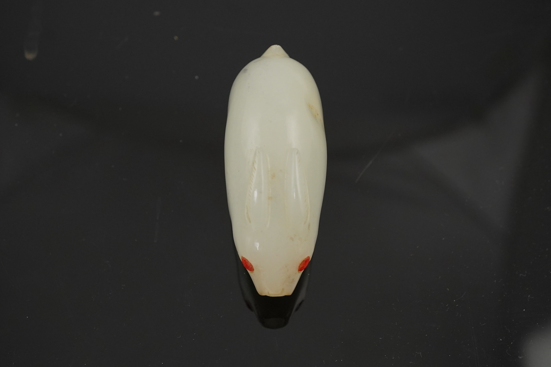 A Chinese white jade ‘rabbit’ snuff bottle, 18th/19th century
